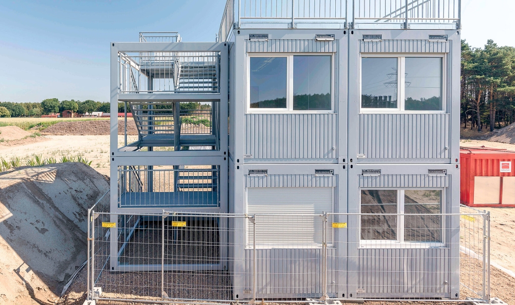 Zwei Baustellenanlagen in Haren