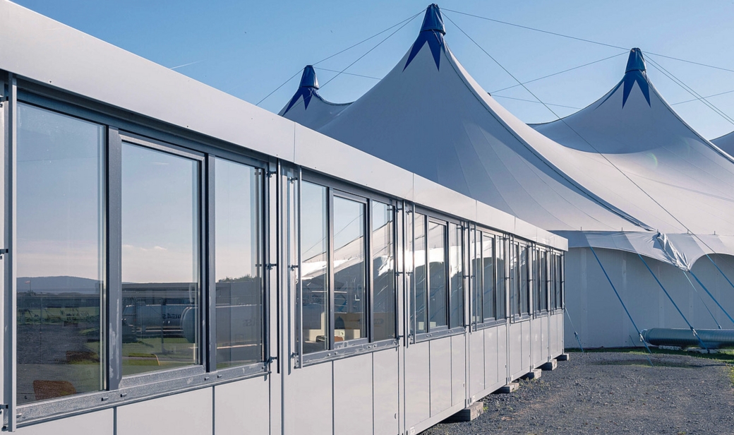 Attraktive Interimsspielstätte mit Rhein-Mosel-Blick